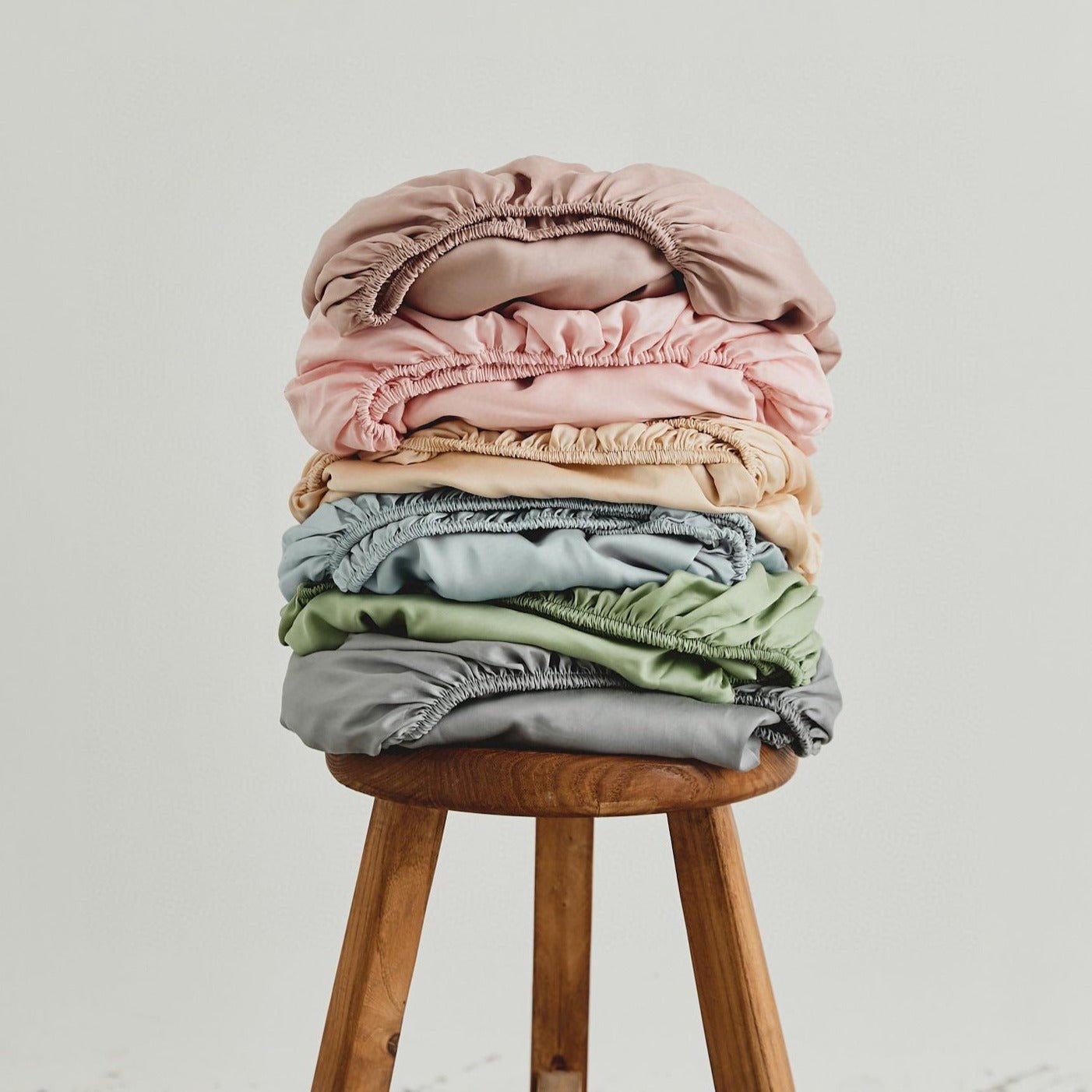 Assorted Silky Solid Tencel Sheets (8 Colors)