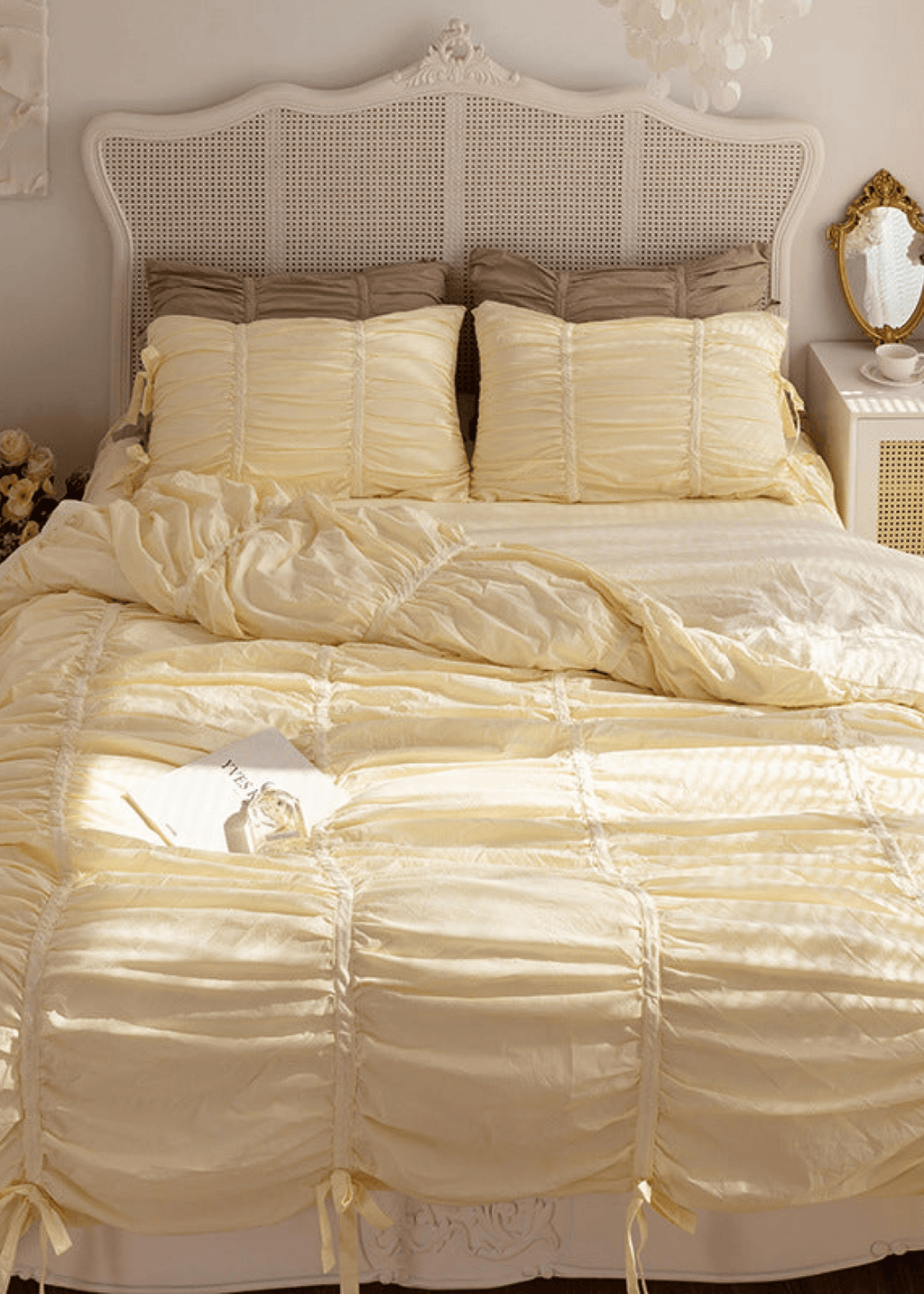 Coquette Ruffle Ribbon Ties Duvet Cover / Pink