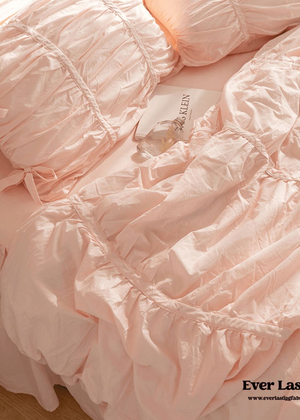 Coquette Ruffle Ribbon Ties Duvet Cover / Pink