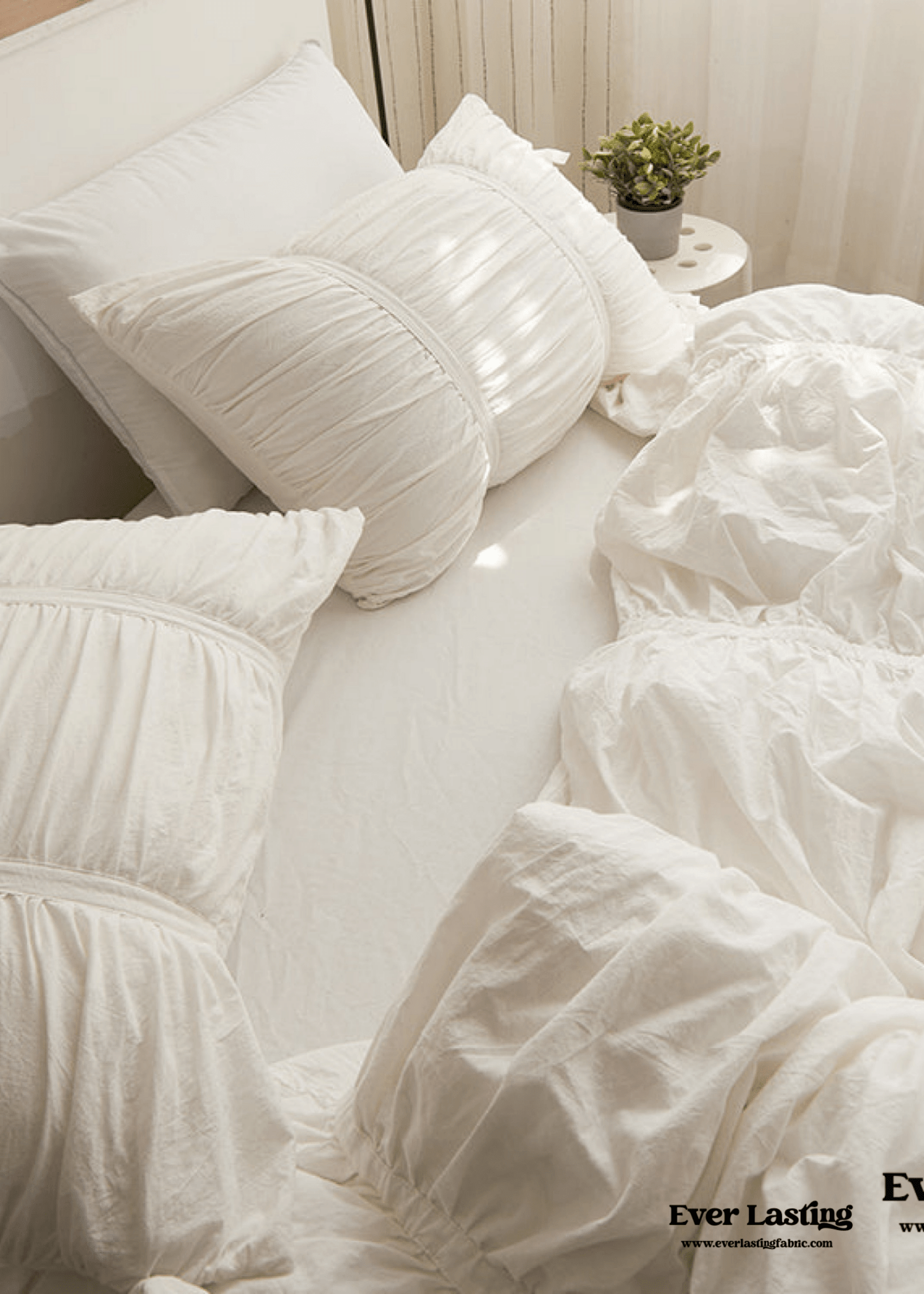Coquette Ruffle Ribbon Ties Duvet Cover / White