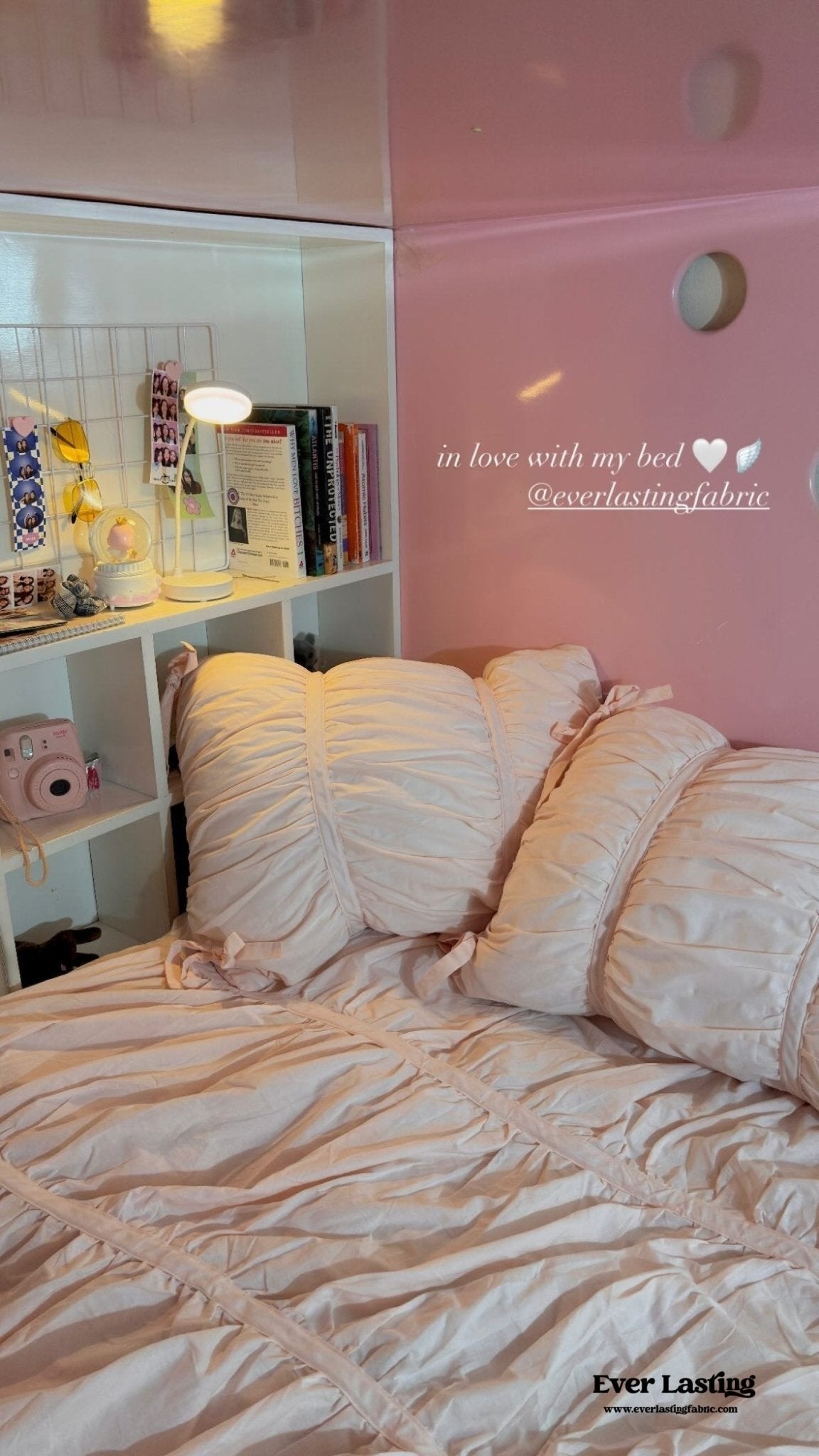 Coquette Ruffle Ribbon Ties Duvet Cover / White