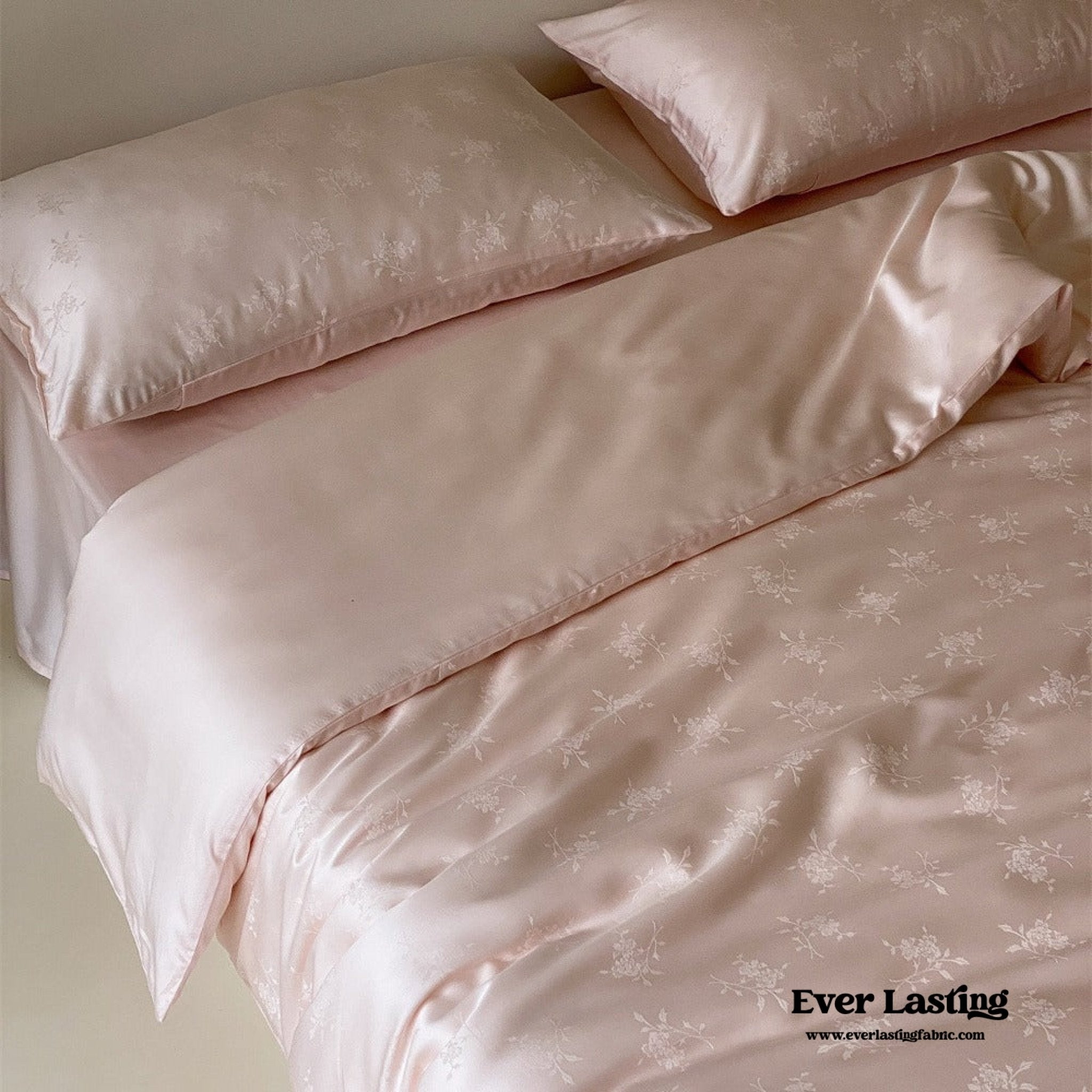 Grace Silky Floral Luxury Bedding Set / Pink