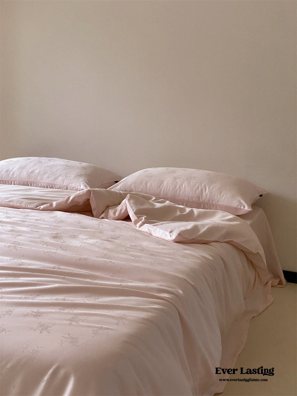 Grace Silky Floral Luxury Bedding Set / Pink