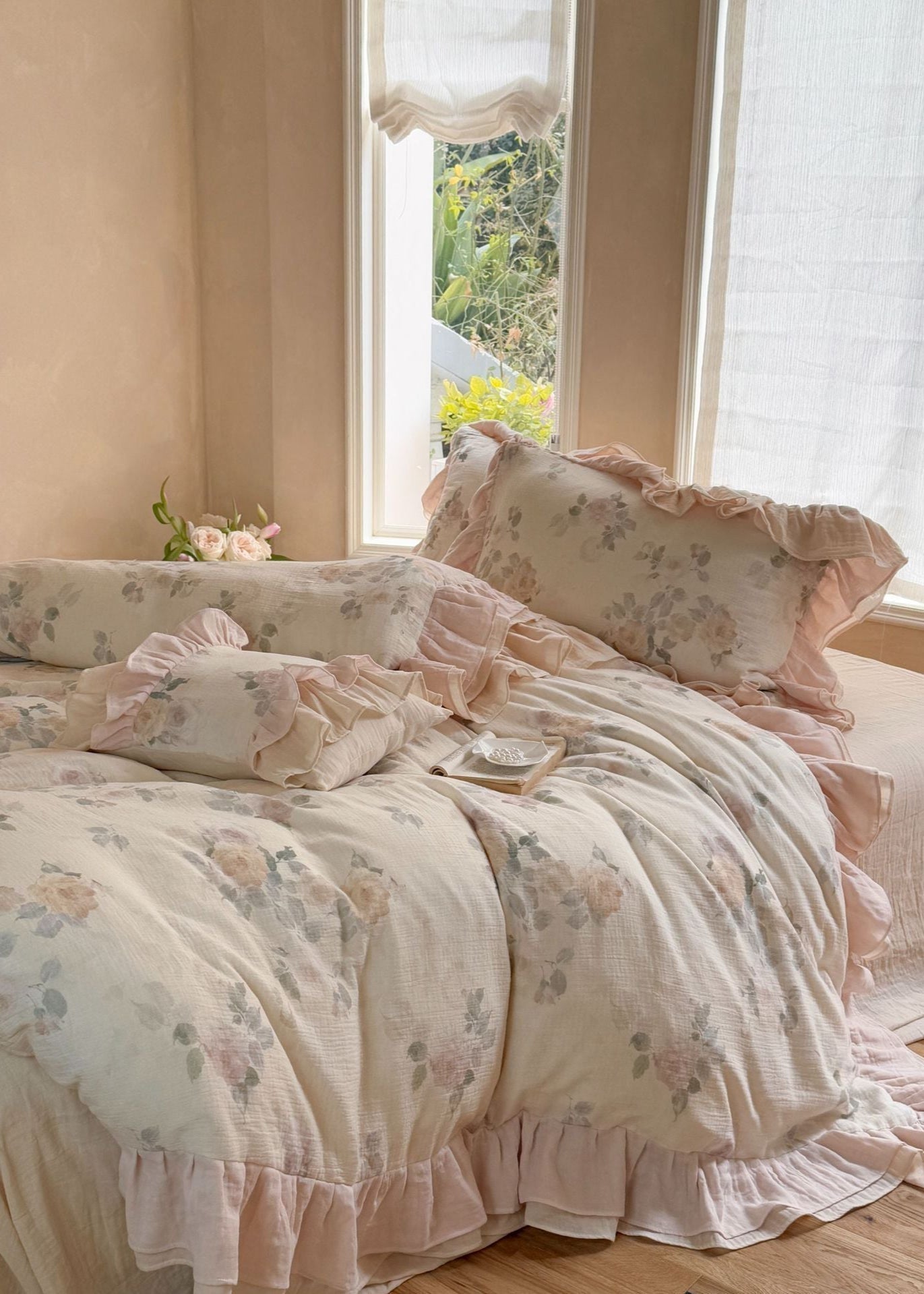 Millie Lace Ruffle Floral Bedding Set / Beige