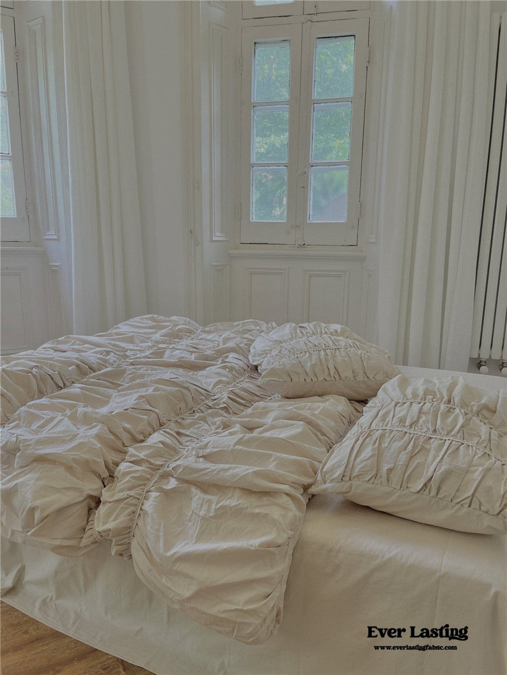 Royal Pillowcases / Beige