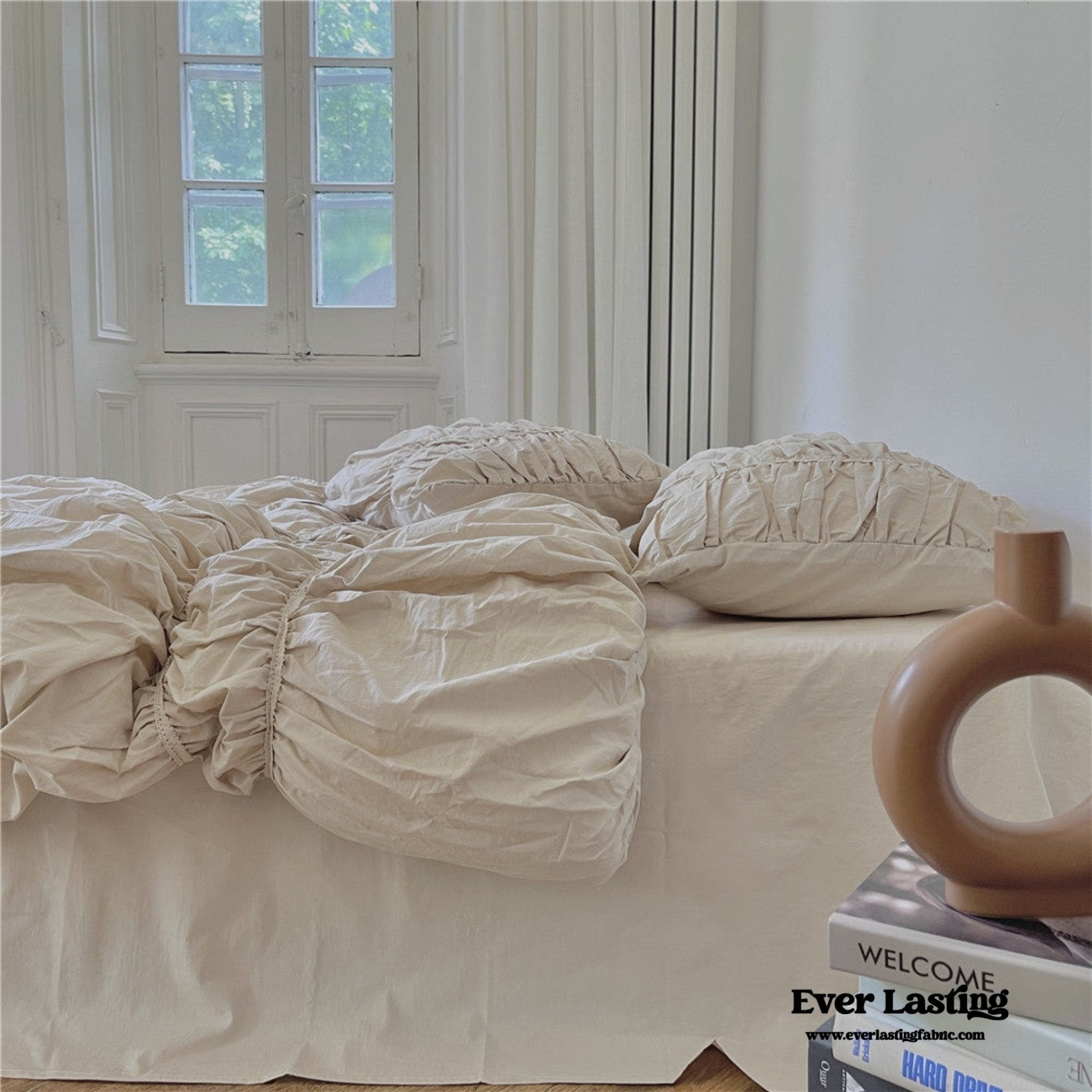 Royal Pillowcases / Beige